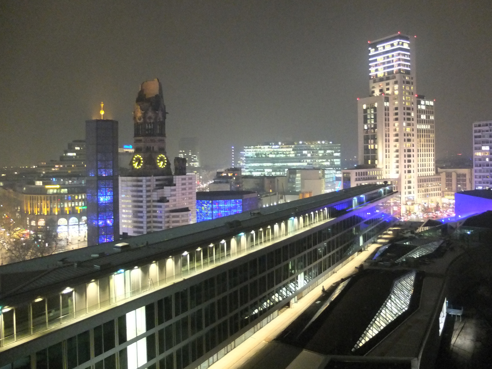 25h Bikini Hotel Berlin - Night View