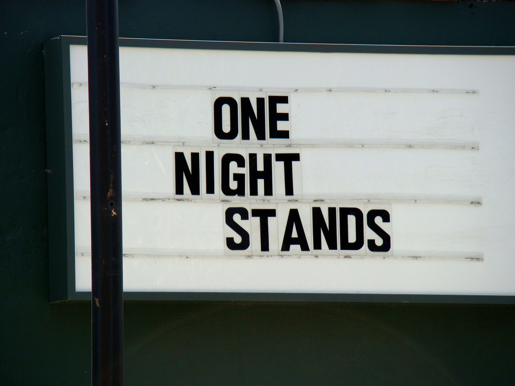 Five Types of Travelers to Avoid (Who To Have a One Night Stand With)