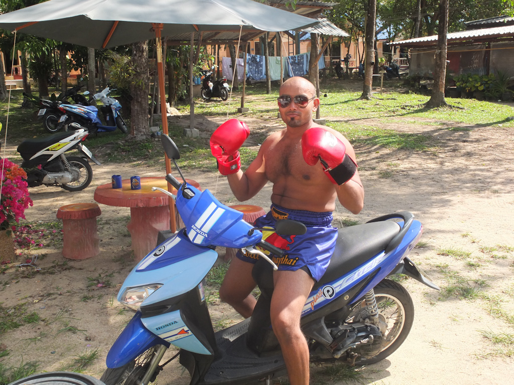 SE Asia adventure part 6: boxing and islands