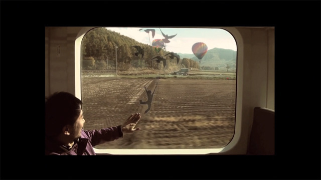 Touch the train window!